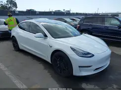 5YJ3E1EB9LF795246 2020 TESLA MODEL 3