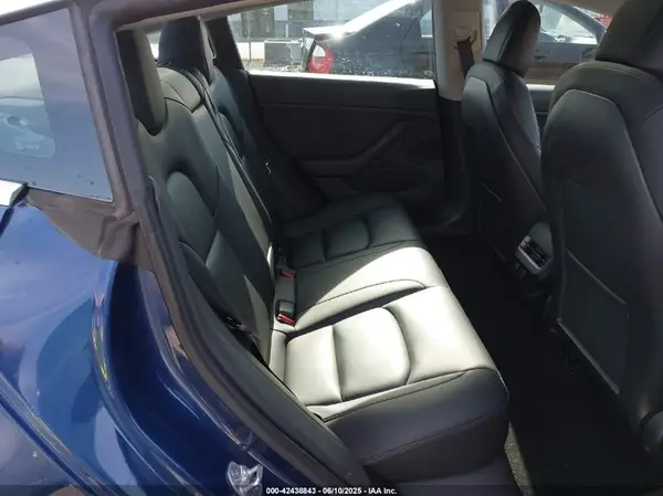 5YJ3E1EB9LF800400 2020 TESLA MODEL 3 - Image 8
