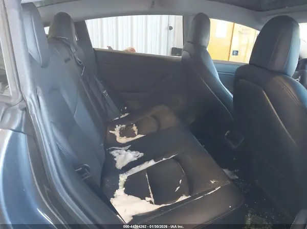 5YJ3E1EB9LF800543 2020 TESLA MODEL 3 - Image 8