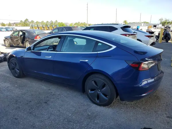 5YJ3E1EB9LF803104 2020 TESLA MODEL 3 - Image 2