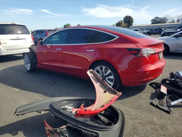 5YJ3E1EB9LF807119 2020 TESLA MODEL 3 - Image 2