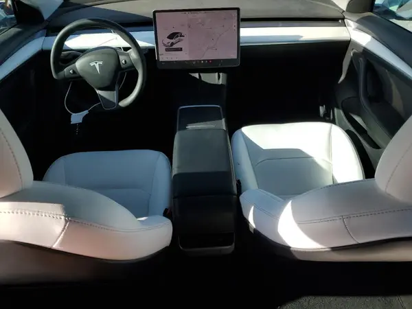 5YJ3E1EB9MF001010 2021 TESLA MODEL 3 - Image 8