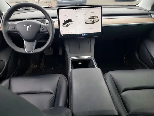 5YJ3E1EB9MF002237 2021 TESLA MODEL 3 - Image 8