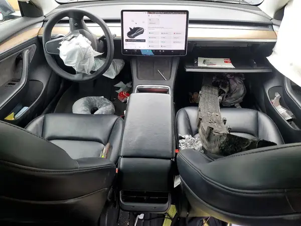 5YJ3E1EB9MF009933 2021 TESLA MODEL 3 - Image 8