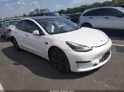 5YJ3E1EB9MF013299 2021 TESLA MODEL 3