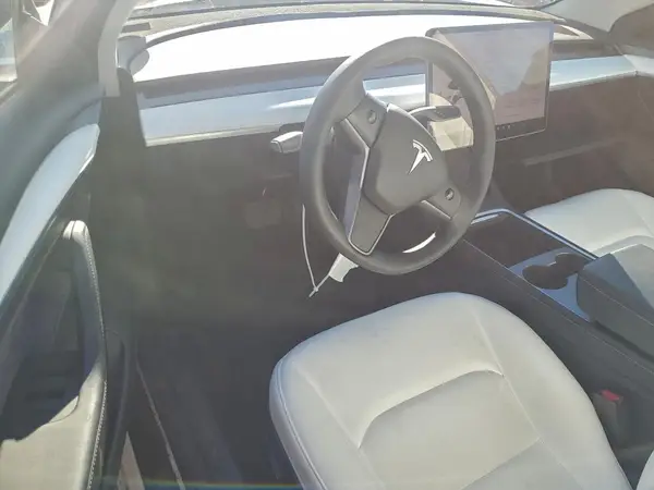 5YJ3E1EB9MF020141 2021 TESLA MODEL 3 - Image 8