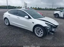 5YJ3E1EB9MF034251 2021 TESLA MODEL 3