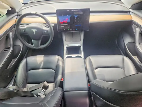 5YJ3E1EB9MF037053 2021 TESLA MODEL 3 - Image 8