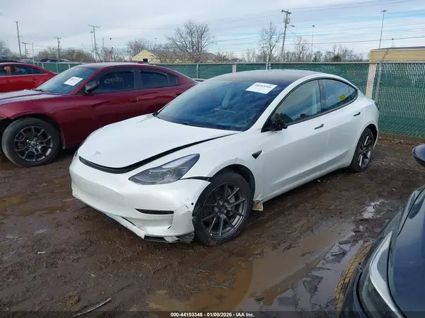 5YJ3E1EB9MF049560 2021 TESLA MODEL 3 - Image 2