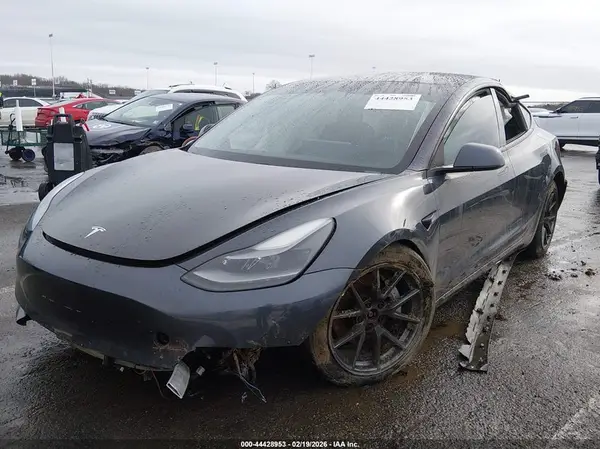 5YJ3E1EB9MF054869 2021 TESLA MODEL 3 - Image 2