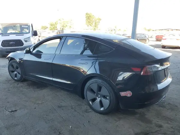 5YJ3E1EB9MF056363 2021 TESLA MODEL 3 - Image 2