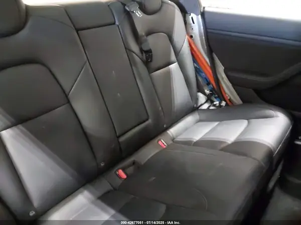 5YJ3E1EB9MF060221 2021 TESLA MODEL 3 - Image 8