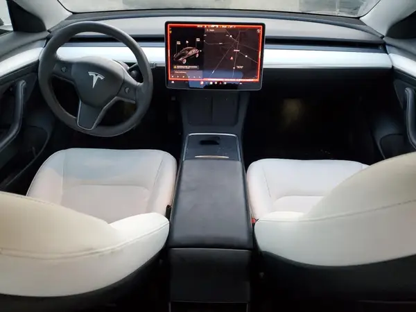 5YJ3E1EB9MF066357 2021 TESLA MODEL 3 - Image 8