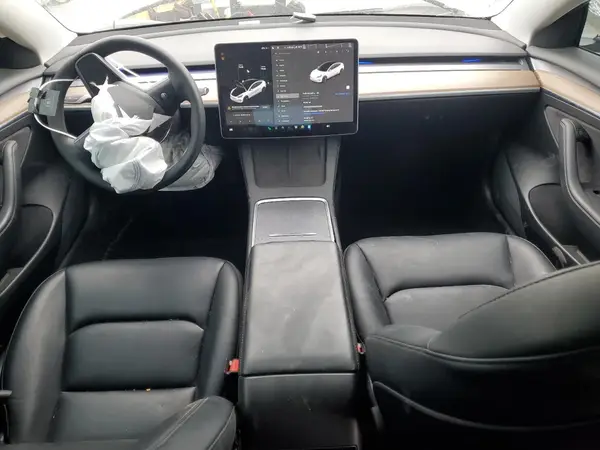 5YJ3E1EB9MF070246 2021 TESLA MODEL 3 - Image 8
