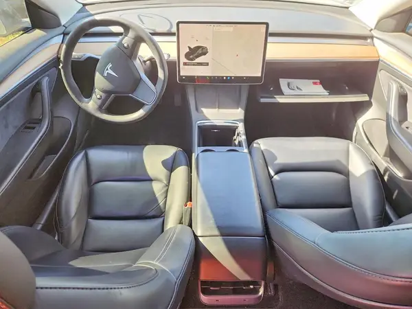 5YJ3E1EB9MF072286 2021 TESLA MODEL 3 - Image 8