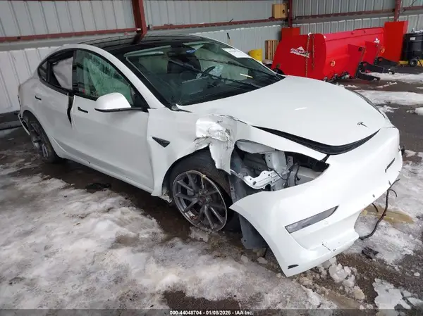 5YJ3E1EB9MF836881 2021 TESLA MODEL 3 - Image 1