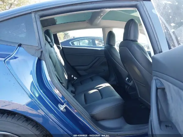 5YJ3E1EB9MF848867 2021 TESLA MODEL 3 - Image 8
