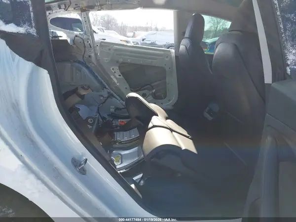 5YJ3E1EB9MF855382 2021 TESLA MODEL 3 - Image 8