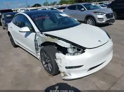 5YJ3E1EB9MF858573 2021 TESLA MODEL 3