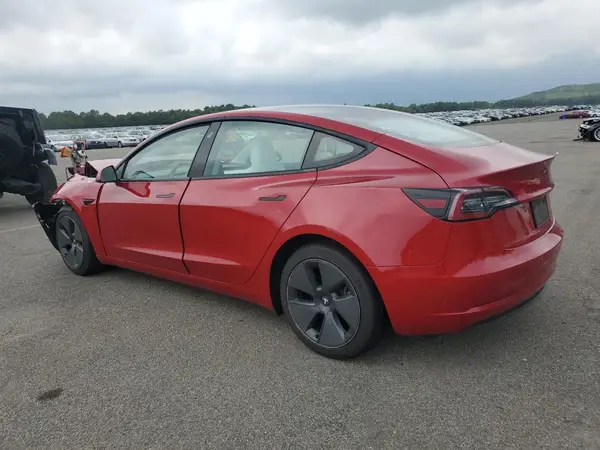 5YJ3E1EB9MF860114 2021 TESLA MODEL 3 - Image 2