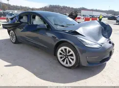 5YJ3E1EB9MF862820 2021 TESLA MODEL 3