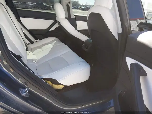 5YJ3E1EB9MF862820 2021 TESLA MODEL 3 - Image 8