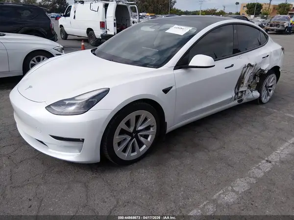 5YJ3E1EB9MF869525 2021 TESLA MODEL 3 - Image 2