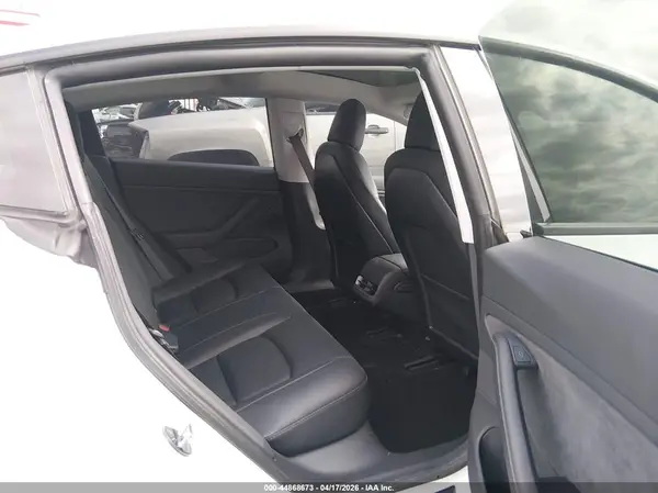 5YJ3E1EB9MF869525 2021 TESLA MODEL 3 - Image 8