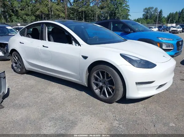 5YJ3E1EB9MF869539 2021 TESLA MODEL 3 - Image 1