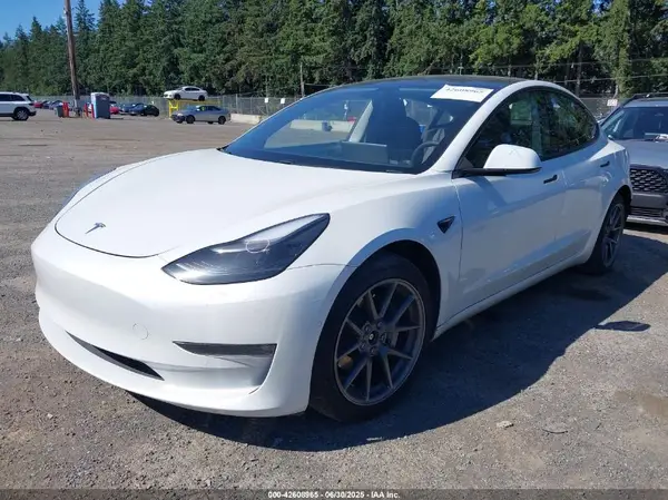 5YJ3E1EB9MF869539 2021 TESLA MODEL 3 - Image 2