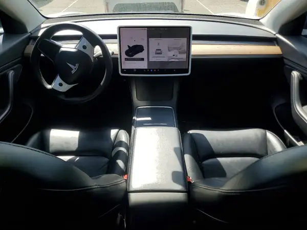5YJ3E1EB9MF876815 2021 TESLA MODEL 3 - Image 8