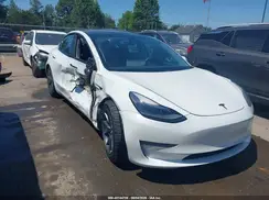 5YJ3E1EB9MF928217 2021 TESLA MODEL 3