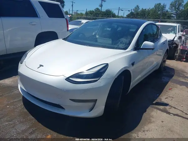 5YJ3E1EB9MF928217 2021 TESLA MODEL 3 - Image 2