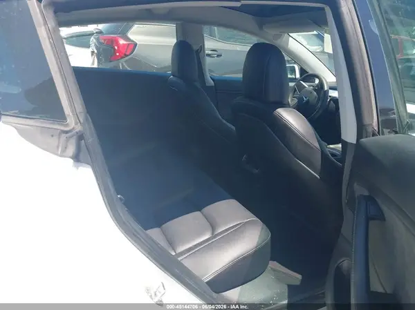 5YJ3E1EB9MF928217 2021 TESLA MODEL 3 - Image 8