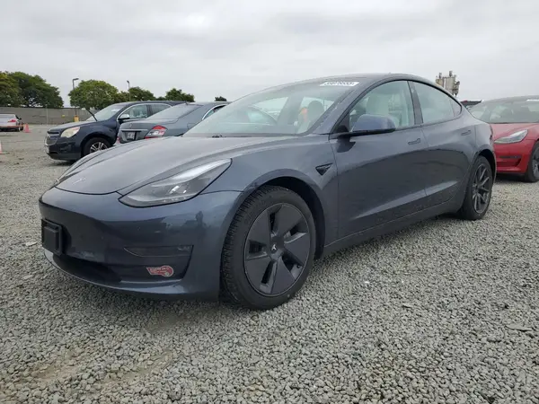 5YJ3E1EB9MF937533 2021 TESLA MODEL 3 - Image 1
