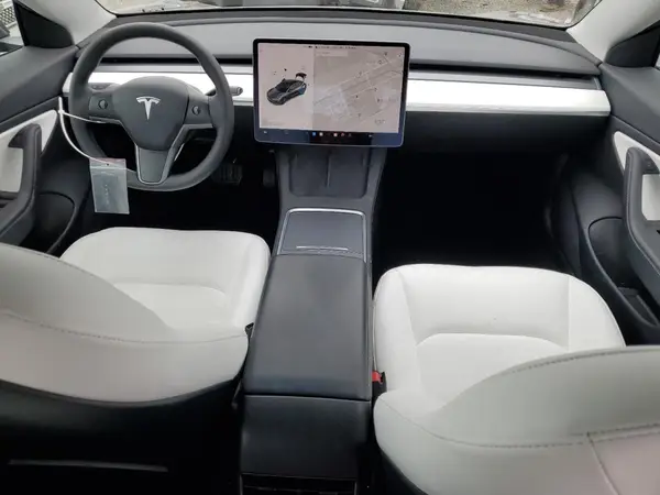 5YJ3E1EB9MF937533 2021 TESLA MODEL 3 - Image 8