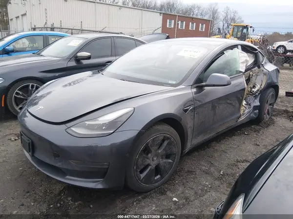5YJ3E1EB9MF961010 2021 TESLA MODEL 3 - Image 2