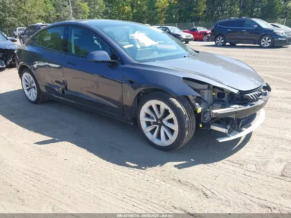 5YJ3E1EB9MF975098 2021 TESLA MODEL 3 - Image 1