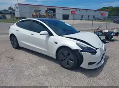 5YJ3E1EB9MF981371 2021 TESLA MODEL 3