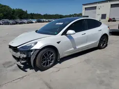 5YJ3E1EB9MF984318 2021 TESLA MODEL 3