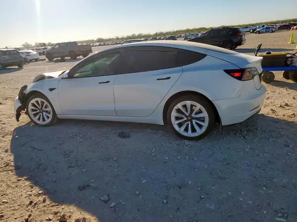 5YJ3E1EB9MF990510 2021 TESLA MODEL 3 - Image 2