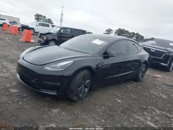 5YJ3E1EB9MF992158 2021 TESLA MODEL 3 - Image 2