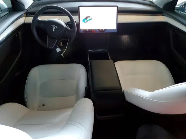 5YJ3E1EB9MF993052 2021 TESLA MODEL 3 - Image 8