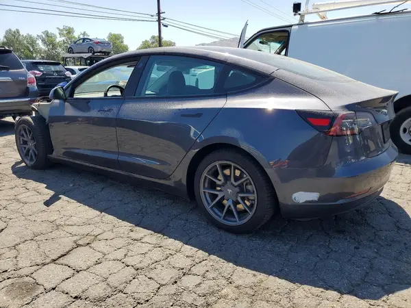 5YJ3E1EB9MF997859 2021 TESLA MODEL 3 - Image 2