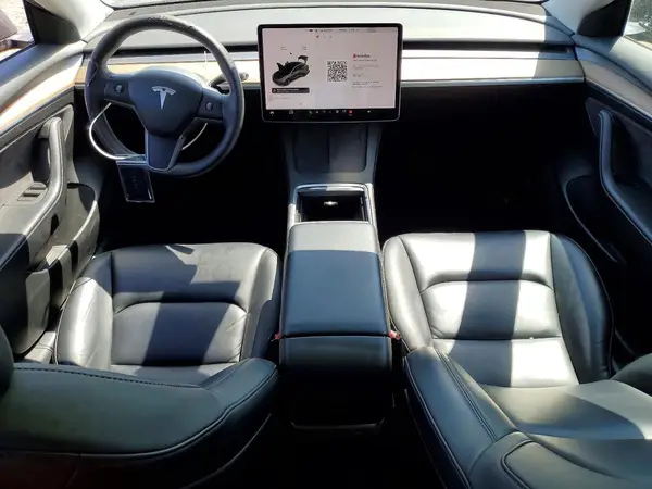 5YJ3E1EB9MF997859 2021 TESLA MODEL 3 - Image 8