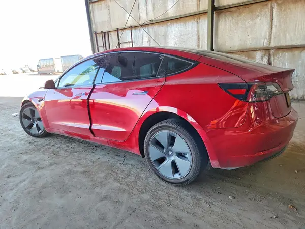 5YJ3E1EB9MF998574 2021 TESLA MODEL 3 - Image 2
