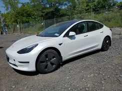 5YJ3E1EB9NF103442 2022 TESLA MODEL 3