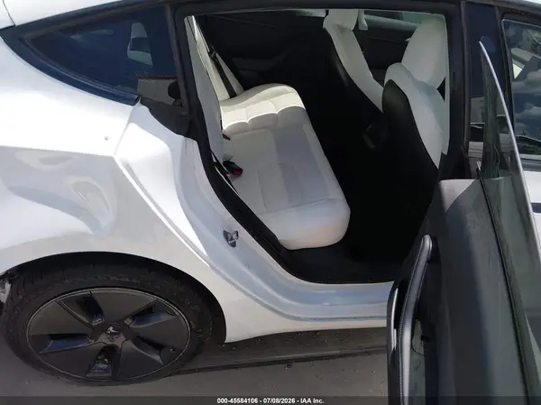 5YJ3E1EB9NF103750 2022 TESLA MODEL 3 - Image 8