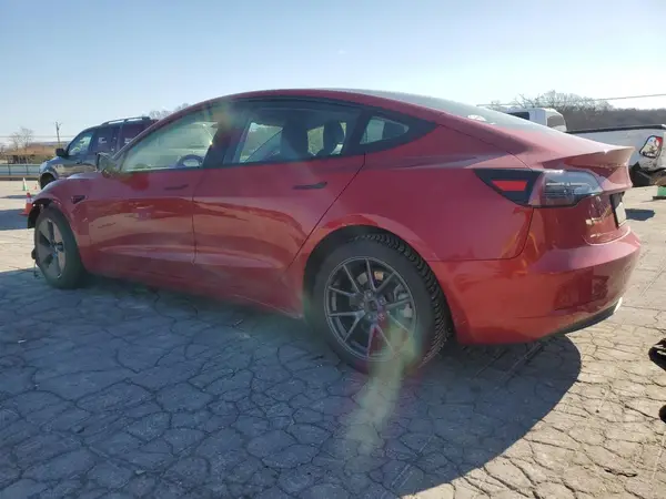 5YJ3E1EB9NF104963 2022 TESLA MODEL 3 - Image 2
