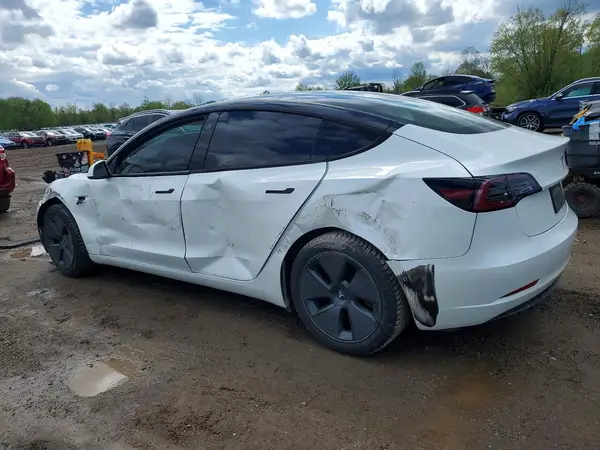 5YJ3E1EB9NF110908 2022 TESLA MODEL 3 - Image 2
